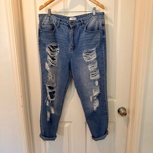 Forever 21 Boyfriend Ripped Denim Jeans in Medium Blue- super soft!